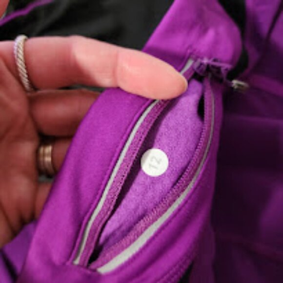 LULULEMON Groovy Run Shorts‎ Bonded Tender Violet size 12 - Picture 3 of 8